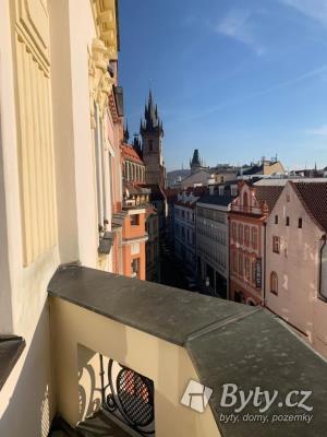 Apartment with Balcony at Old Town Sq