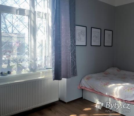 Centrally located cozy apartment with 2 rooms