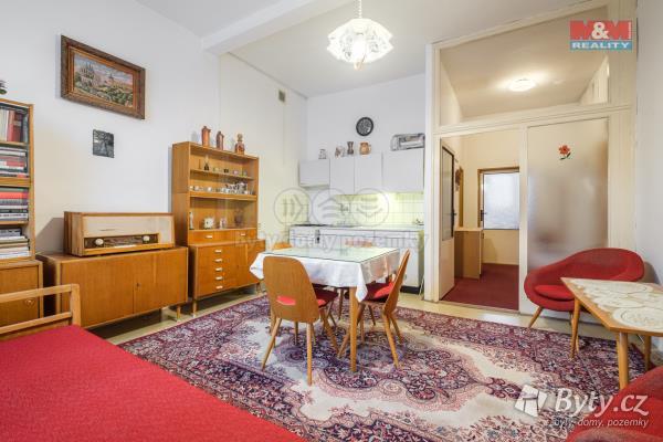 Prodej bytu 2+1 v osobním vlastnictví, 69m<sup>2</sup>, Karlovy Vary, nábřeží Jana Palacha