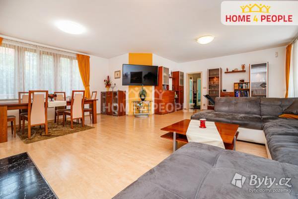 Prodej rodinného domu, 390m<sup>2</sup>, Kosoř, V Borovičkách