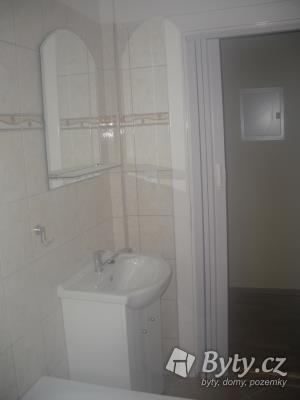 Vyměním byt 3+1 v soukromém vlastnictví v Krnově za byt v Praze a okolí, Krnov, Hlubčická