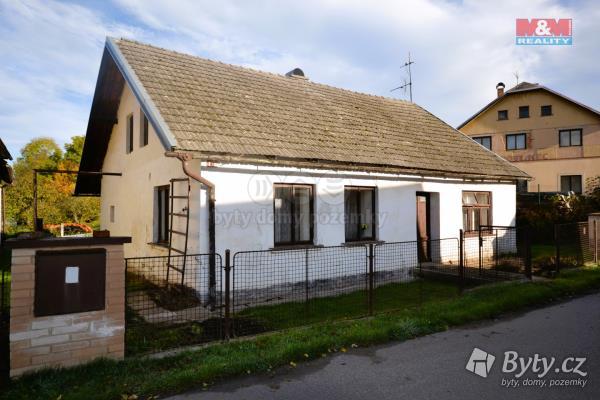 Rodinný dům na prodej, 110m<sup>2</sup>, Rovensko pod Troskami, Matouškova