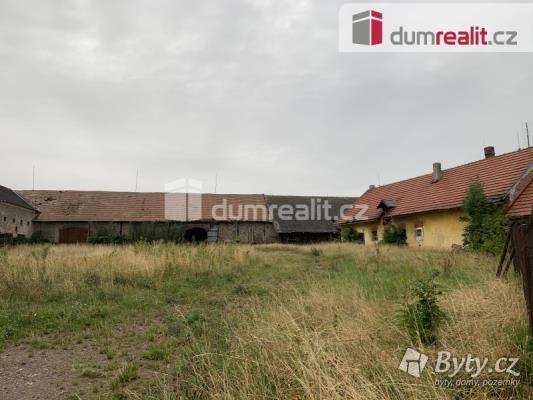 Komerční pozemek na prodej, 4398m<sup>2</sup>, Občov