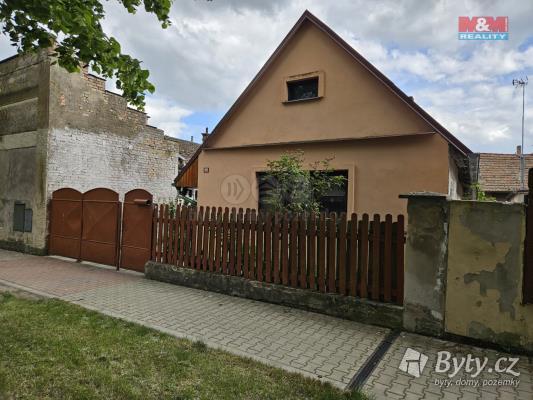 Rodinný dům na prodej, 100m<sup>2</sup>, Městec Králové, Palackého