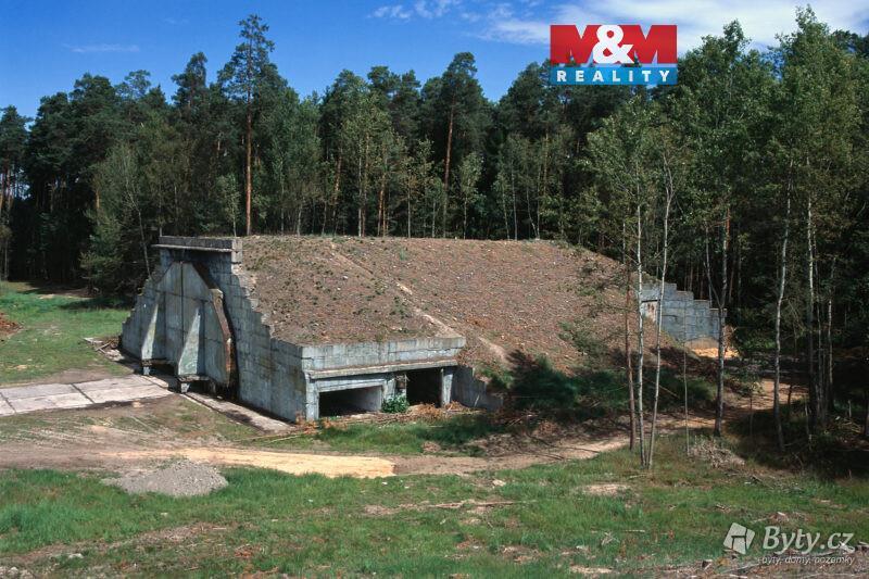 Prodej komerčního prostoru 472 m², Hradčany nad Ploučnicí · Ralsko