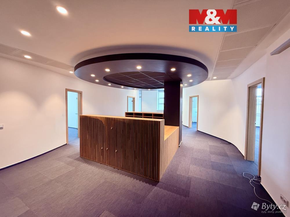 Pronájem komerčního prostoru 860 m², Václavské náměstí · Nové Město