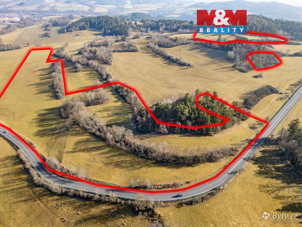Prodej pozemku 67803 m², Nišovice