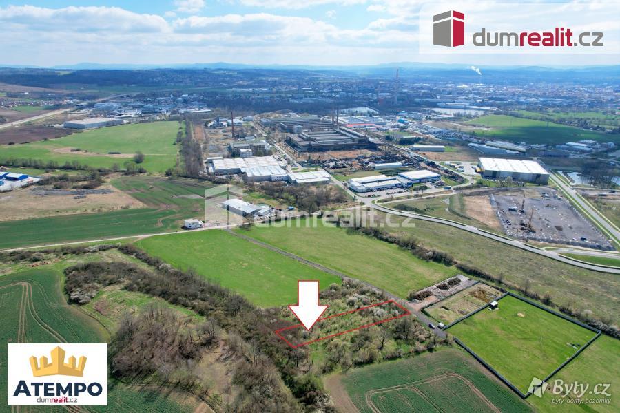 Prodej pozemku 1632 m², Úsilné