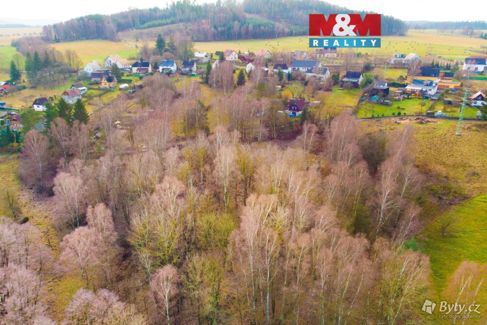 Prodej pozemku 6306 m², Arnoltice