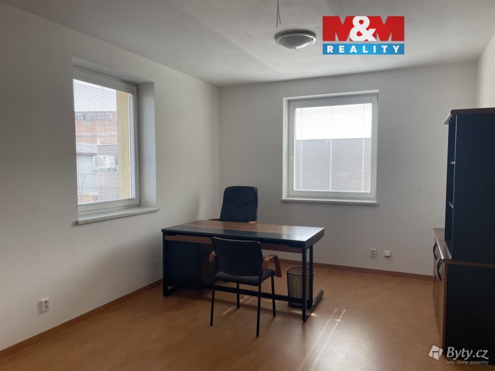 Pronájem komerčního prostoru 17 m², Bubenečská · Bubeneč