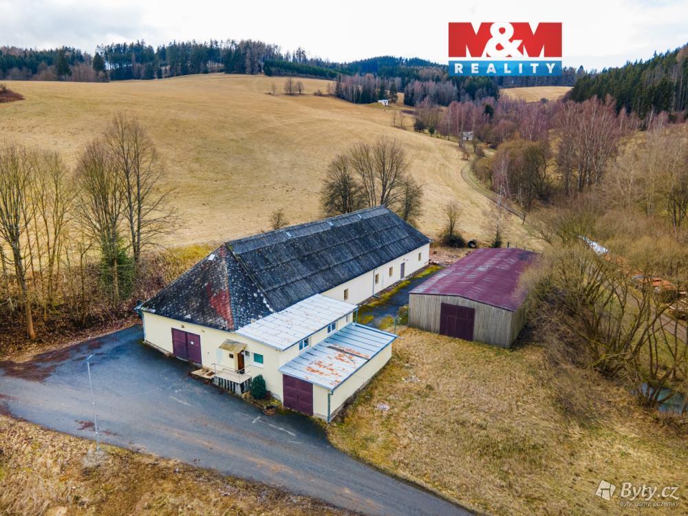 Prodej komerčního prostoru 2936 m², Jimramov