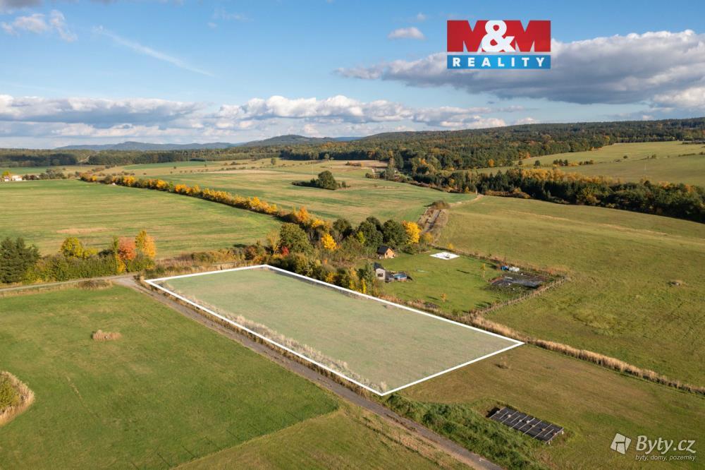 Prodej pozemku 3911 m², Tymákov