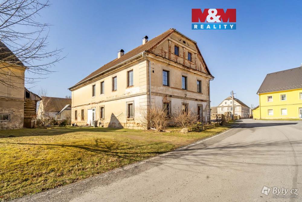 Prodej domu 300 m², Ždírec