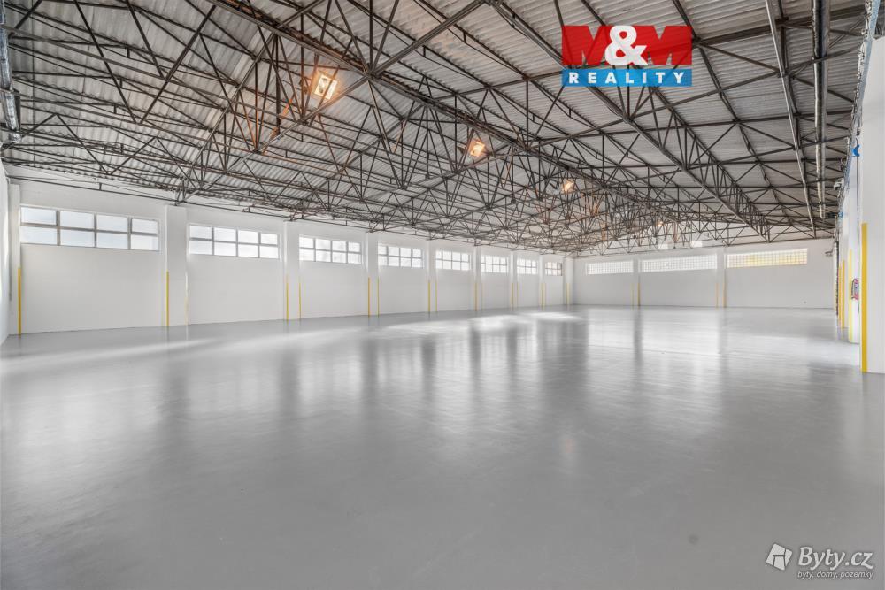 Pronájem komerčního prostoru 675 m², Krásné Březno · Ústí nad Labem