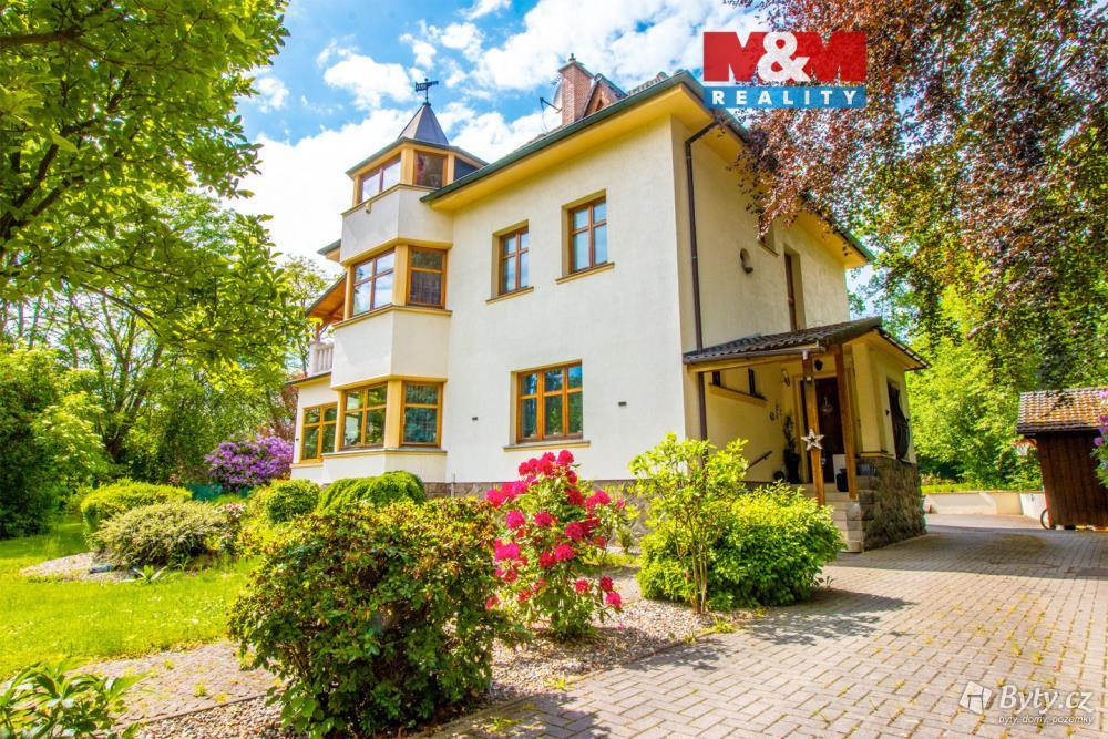 Prodej domu 250 m², Smetanova · Nový Bor