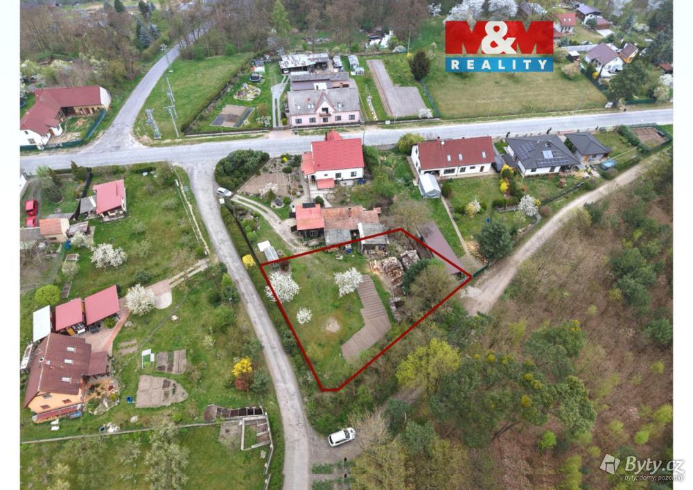 Prodej pozemku 914 m², Lipník