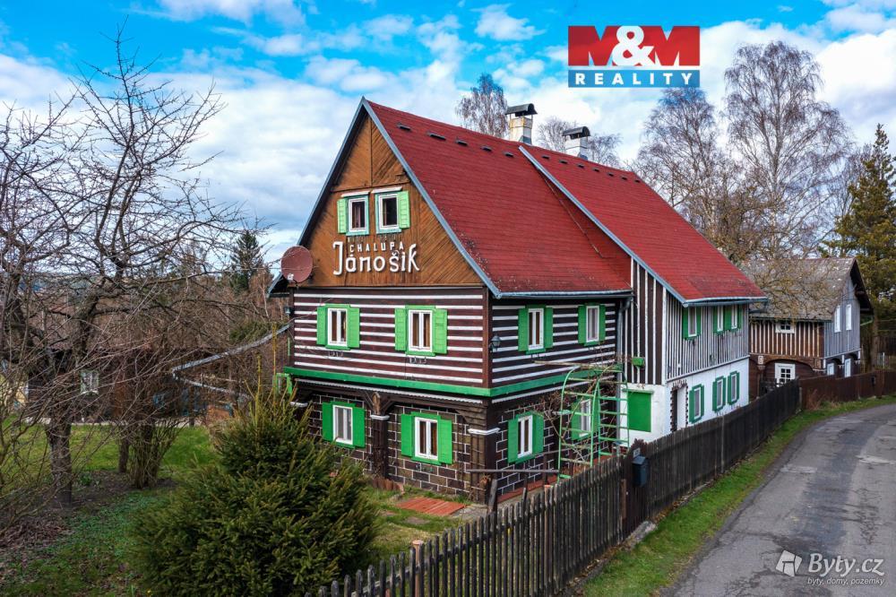 Prodej komerčního prostoru 275 m², Labská Stráň · Děčín