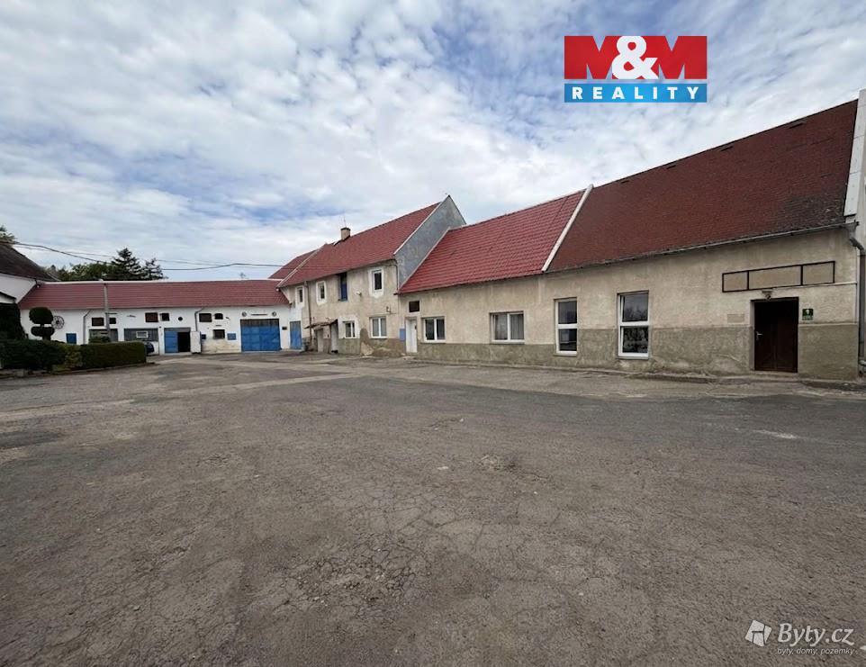 Prodej komerčního prostoru 4026 m², Polní · Otvice