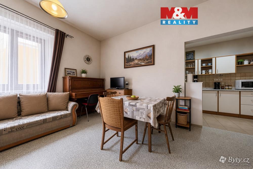 Prodej komerčního prostoru 240 m², Besední · Kašperské Hory