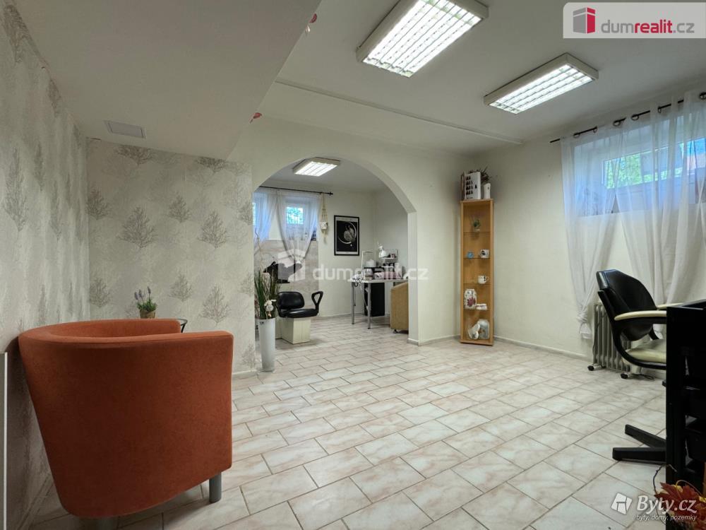 Prodej komerčního prostoru 23 m², Borecká · Ostrov nad Ohří · Ostrov