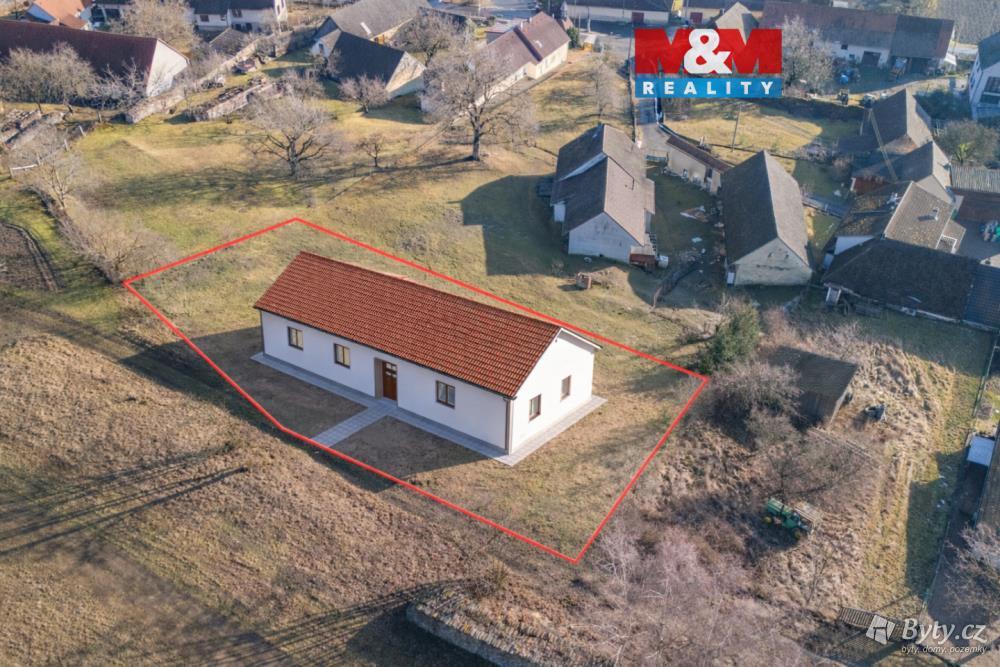 Prodej domu 94 m², Chlumy