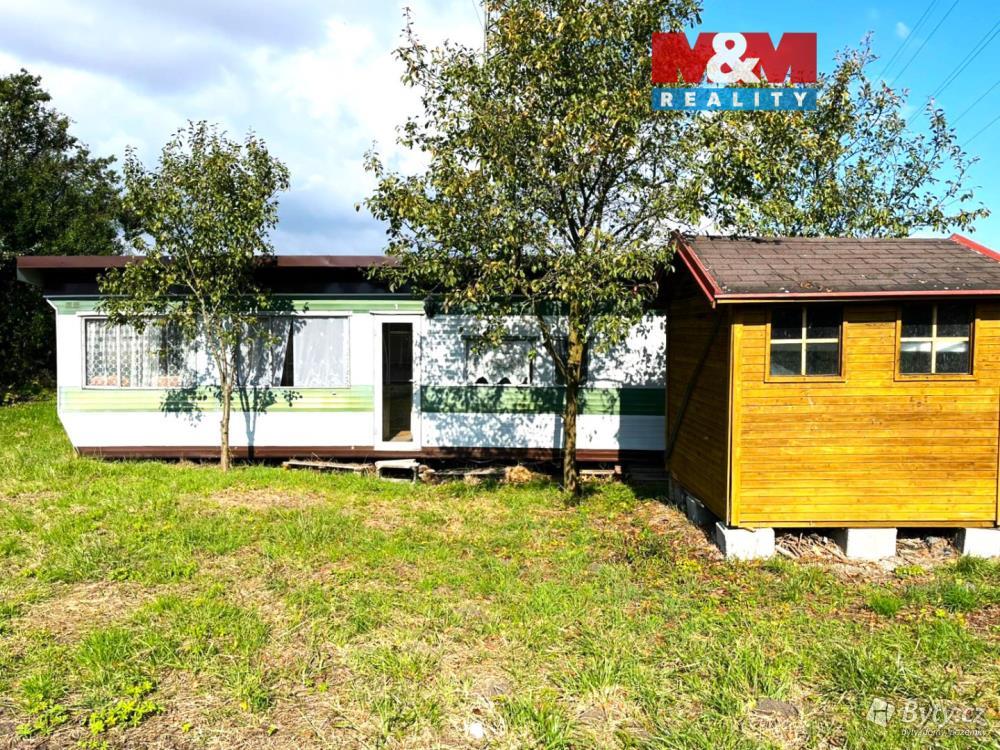 Prodej pozemku 2676 m², Louny · Vršovice u Loun
