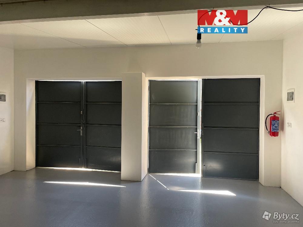 Pronájem garáže 40 m², Kopřivnice