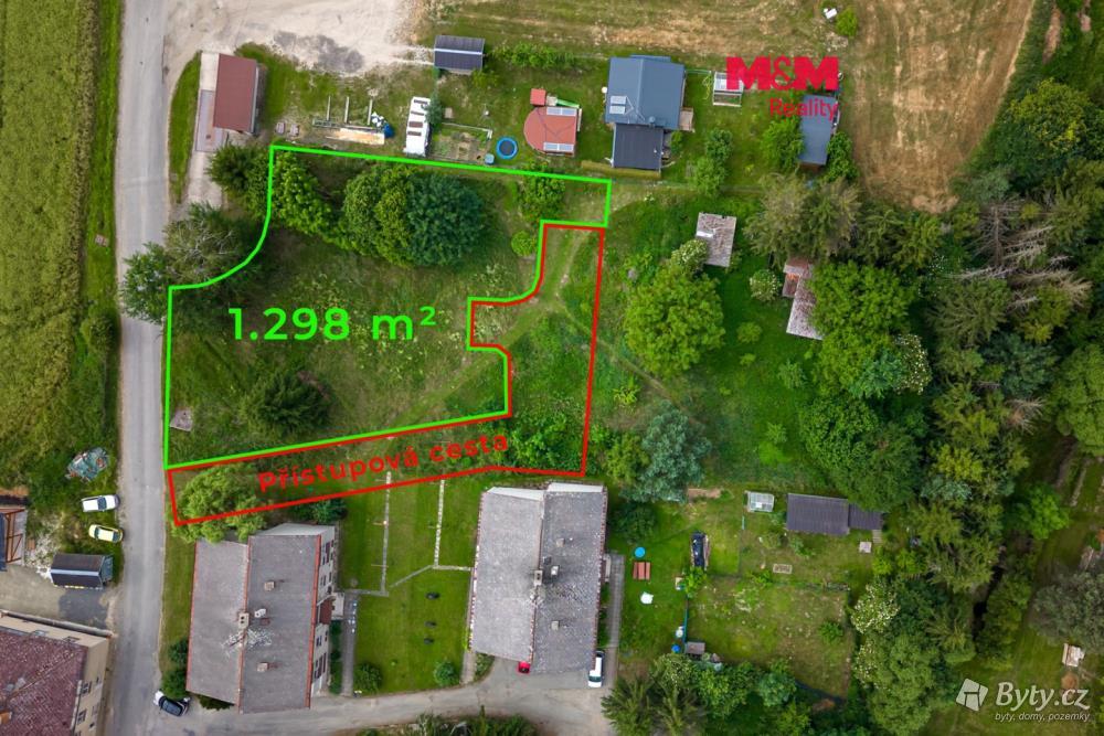 Prodej pozemku 1298 m², Hrabišín