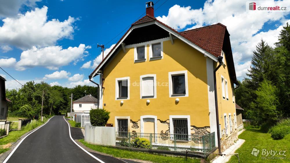 Prodej domu 505 m², Bořkovice · Zvěstov
