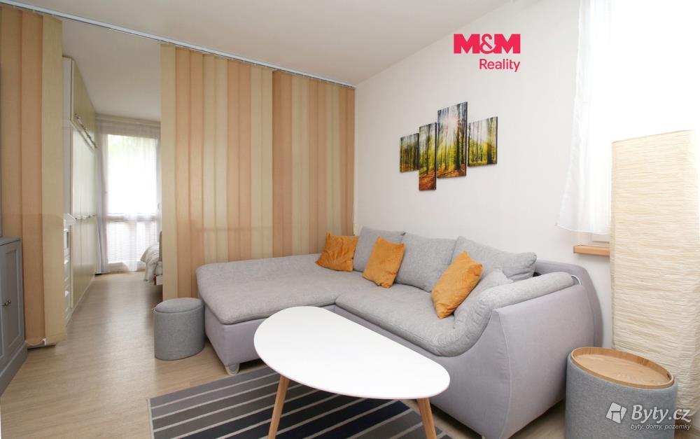 Pronájem bytu 3+1 90 m², třída Edvarda Beneše · Moravské Předměstí - sever · Hradec Králové