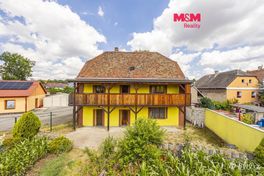 Prodej komerčního prostoru 338 m², Hoštka