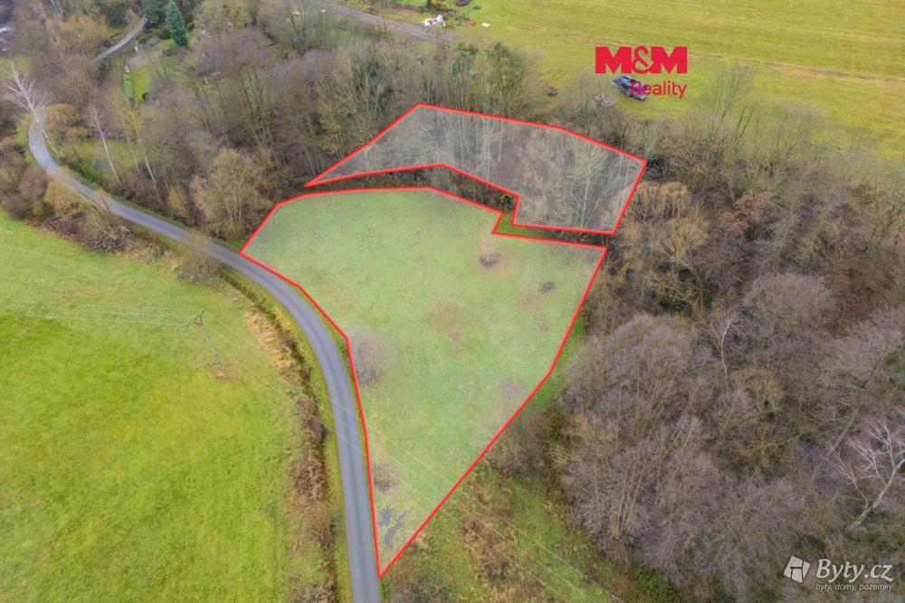 Prodej pozemku 4176 m², Hůrky
