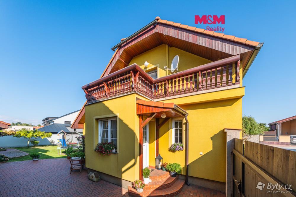 Prodej domu 370 m², Ruská · Mochov