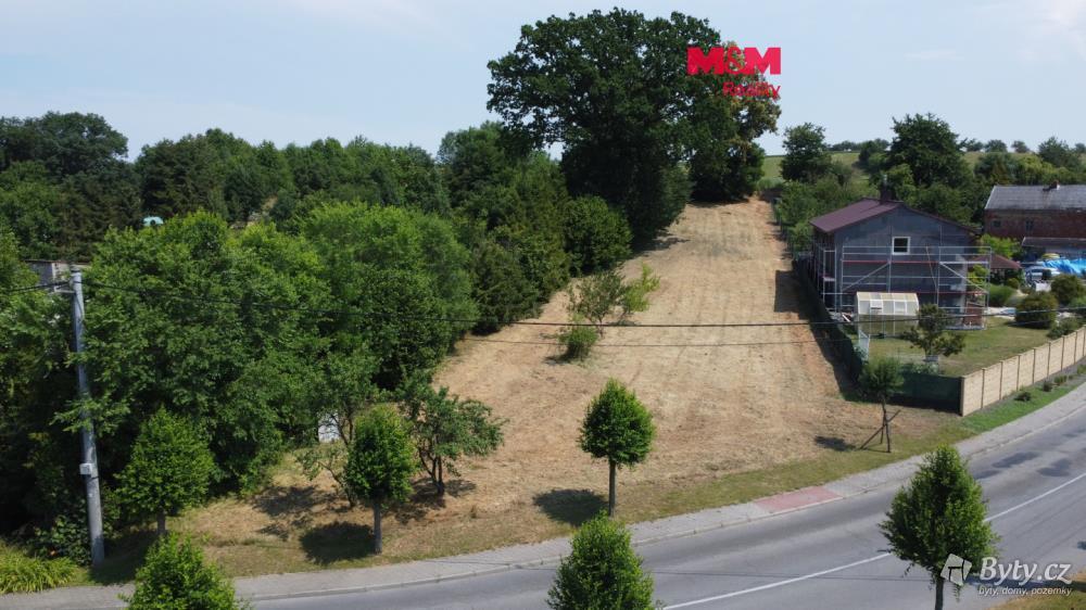 Prodej pozemku 836 m², Třebom