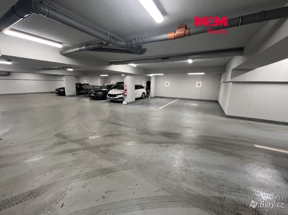 Pronájem garáže 13 m², Nové Dvory-Podhůří · Frýdek · Frýdek-Místek