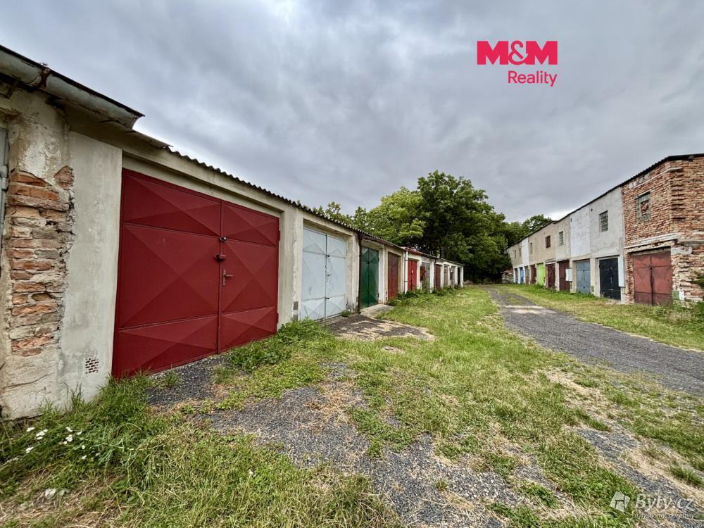 Prodej garáže 19 m², Louny