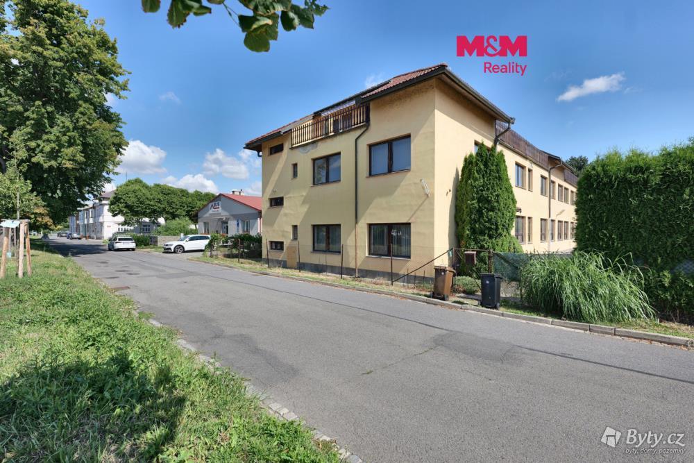Prodej domu 1400 m², Chelčického · Kroměříž