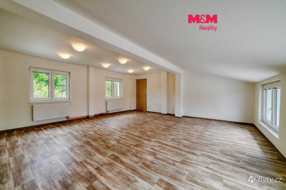Pronájem komerčního prostoru 175 m², Úšovice · Mariánské Lázně