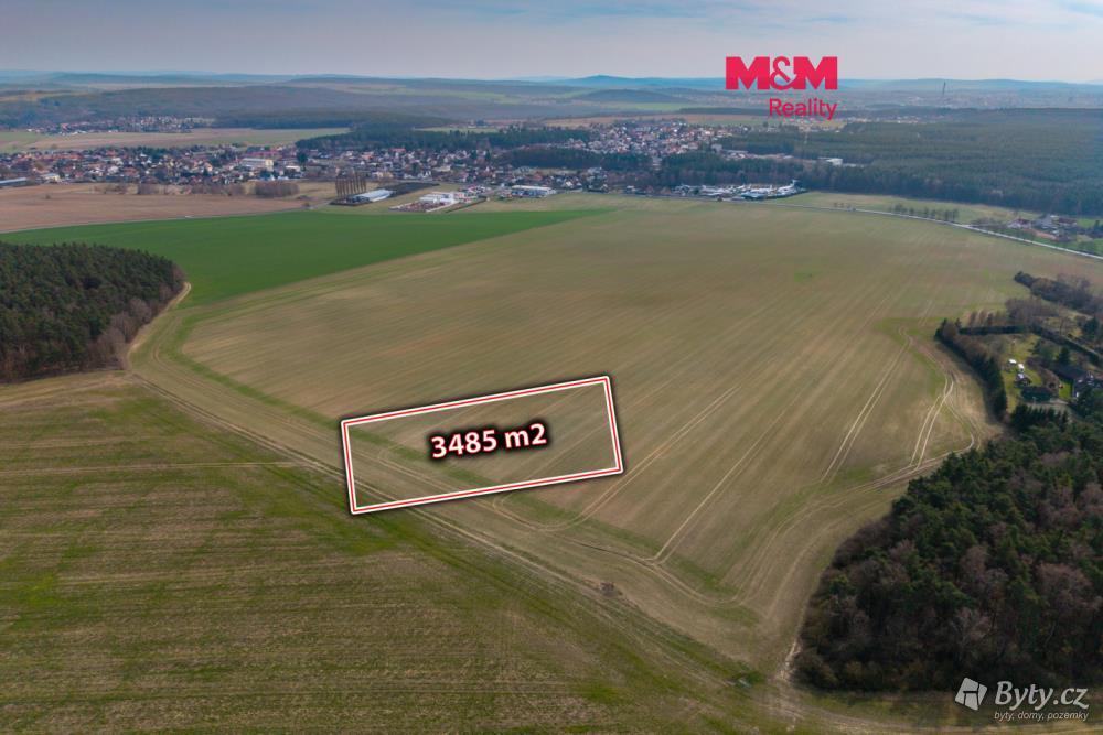 Prodej pozemku 3485 m², Třemošná