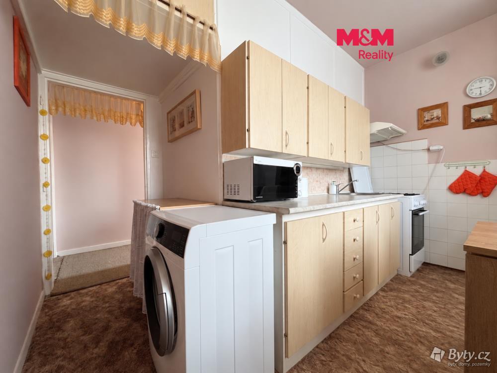 Prodej bytu 2+1 51 m², Jirkov