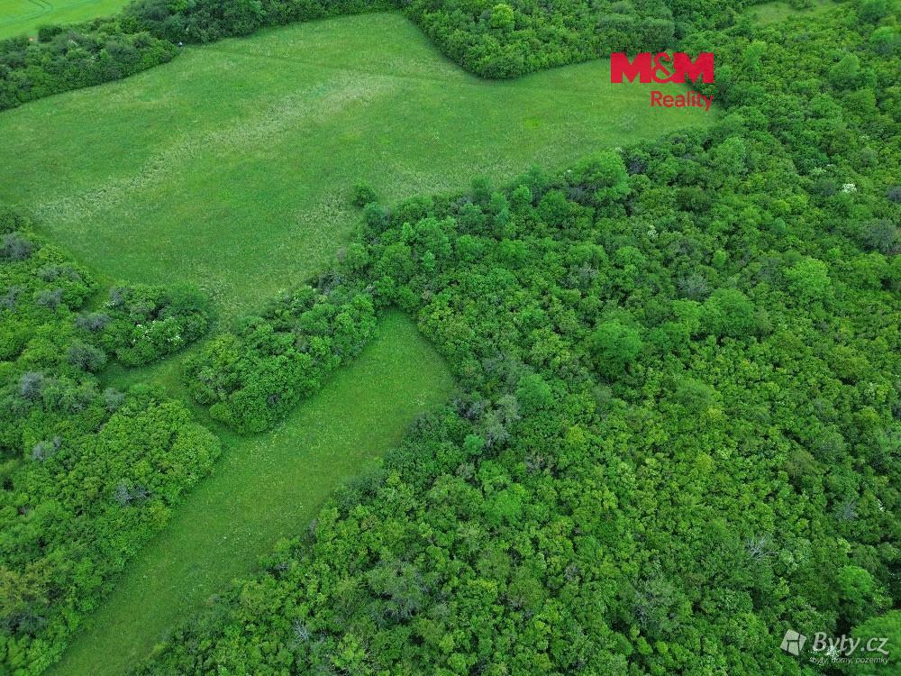 Prodej pozemku 1690 m², Třebenice