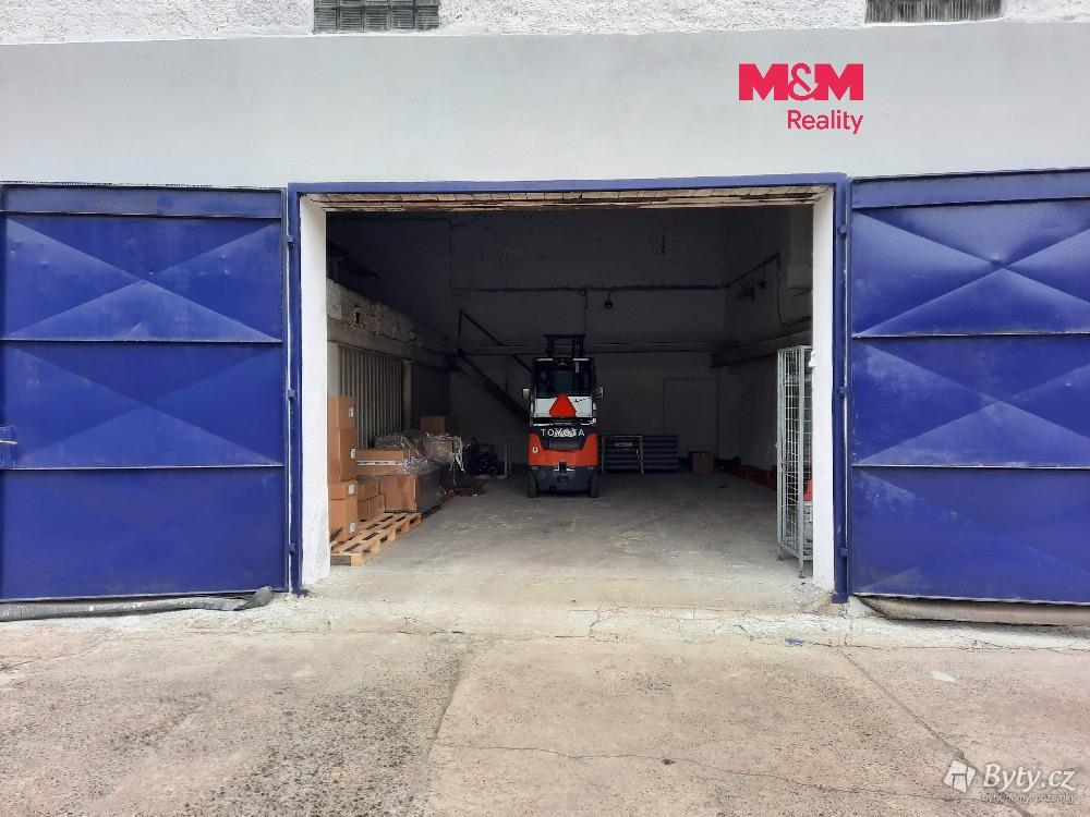 Pronájem komerčního prostoru 204 m², Louny