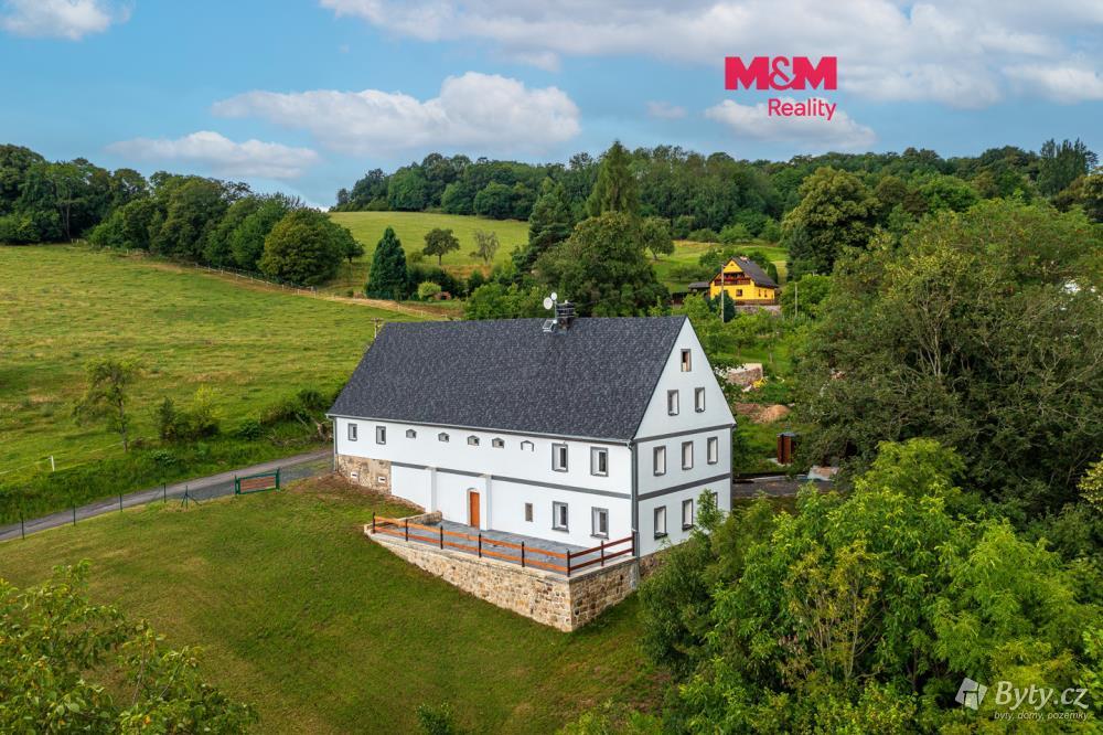 Prodej komerčního prostoru 550 m², Ovesná · Benešov nad Ploučnicí