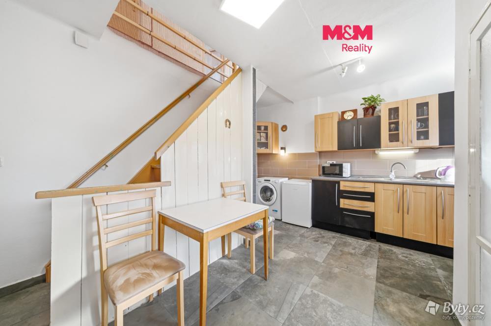 Prodej bytu 2+1 60 m², Dolní Čermná