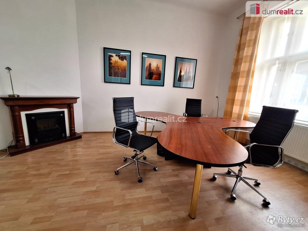 Pronájem komerčního prostoru 51 m², Bubenečská · Bubeneč