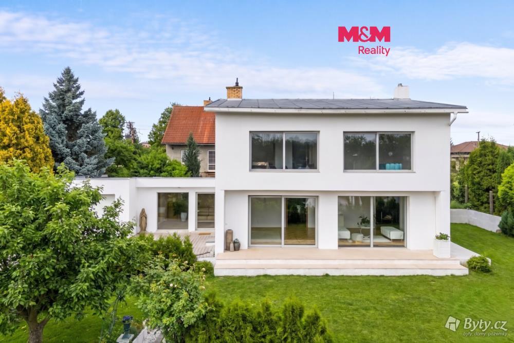 Prodej domu 180 m², Učitelská · Klobuky