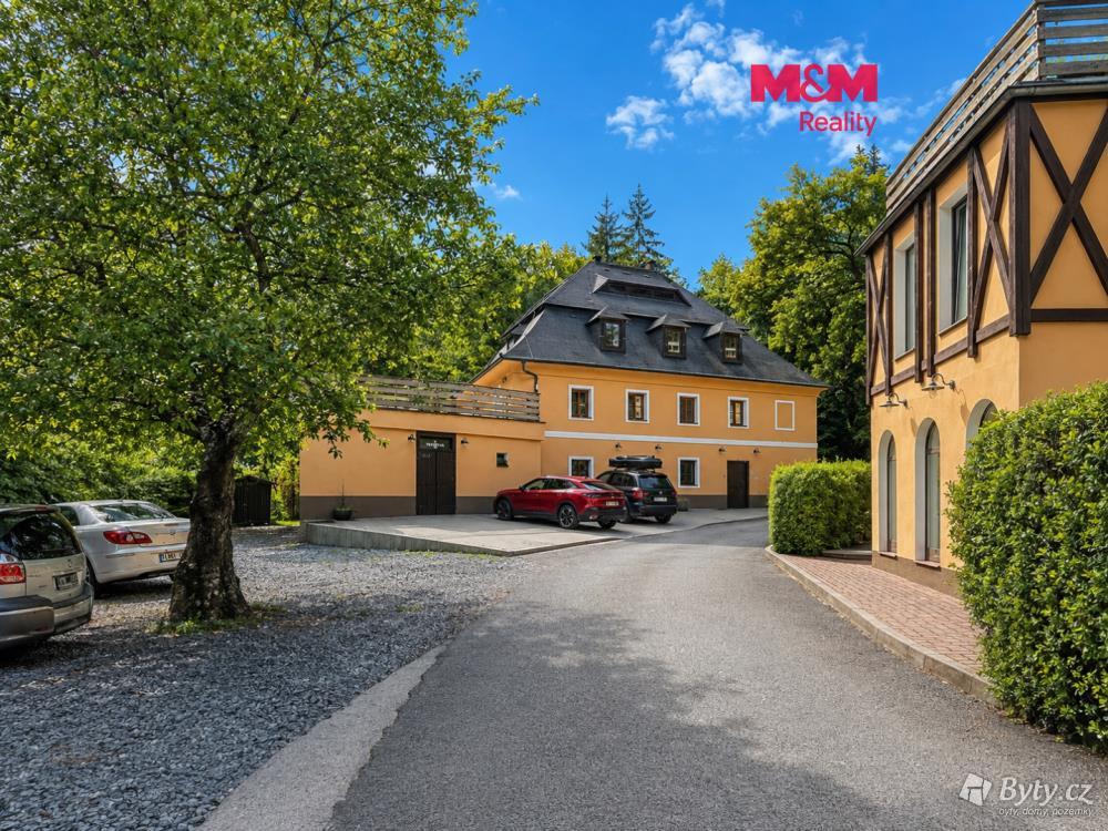 Prodej bytu 1+kk 18 m², Líšnice u Prahy · Líšnice