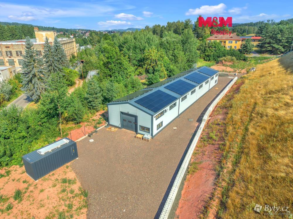 Pronájem komerčního prostoru 450 m², Nová Paka