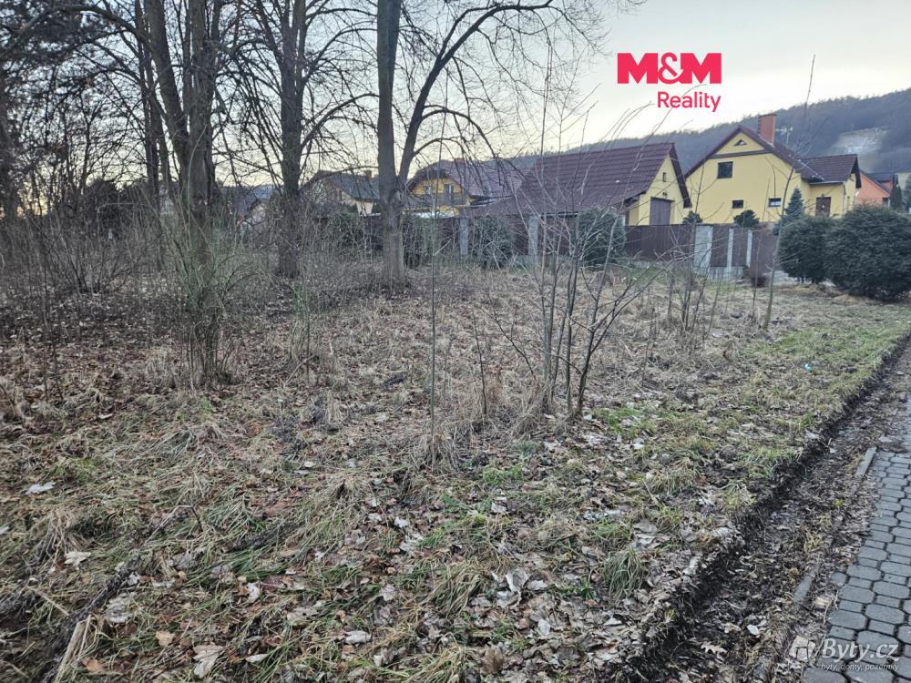 Prodej pozemku 1439 m², Odry