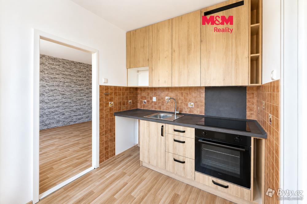 Pronájem bytu 2+1 44 m², Boženy Němcové · Žatec